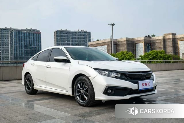 Honda Civic 2021 Белый из Китая
