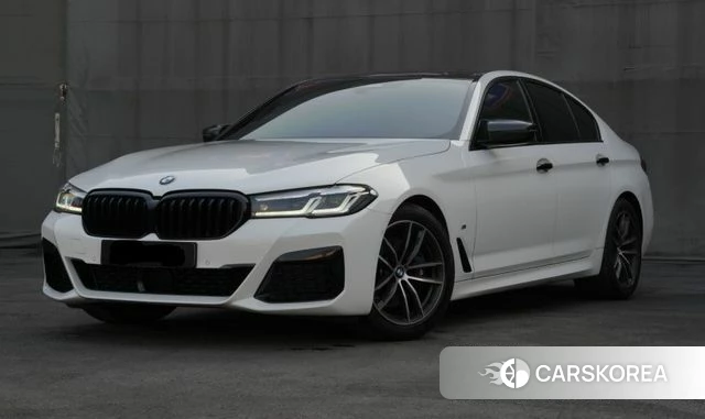 BMW 5 Series (G30) 2022 Белый из Кореи