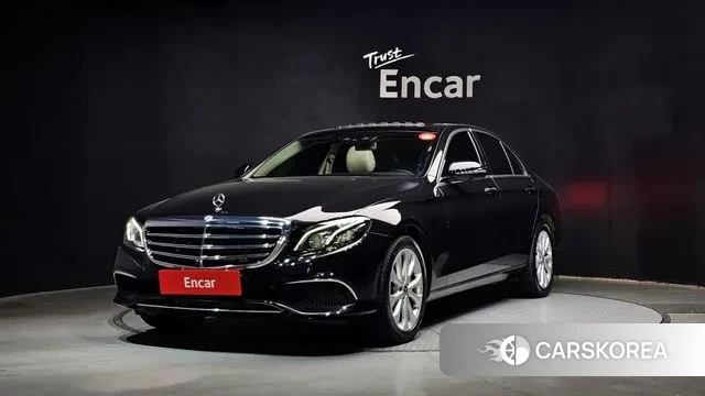 Mercedes-Benz E-Class W213 2018 Черный из Кореи