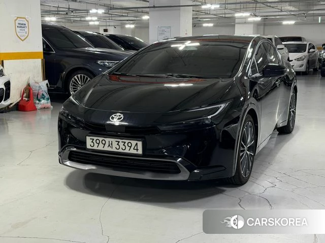 Toyota Prius 5th Generation 2024 Черный из Кореи