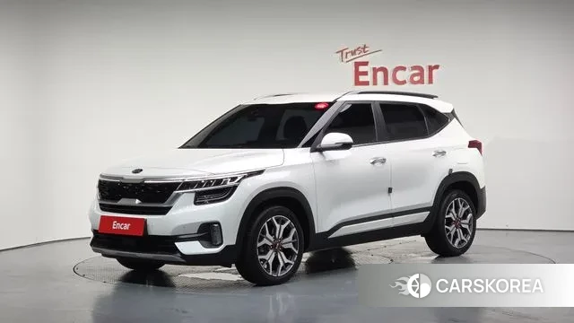 Kia Seltos 2020 Белый из Кореи