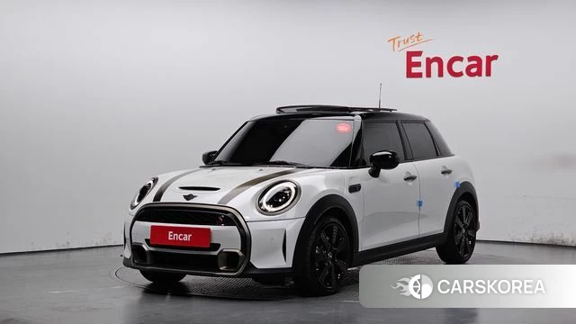 Mini Cooper S 2023 Белый из Кореи