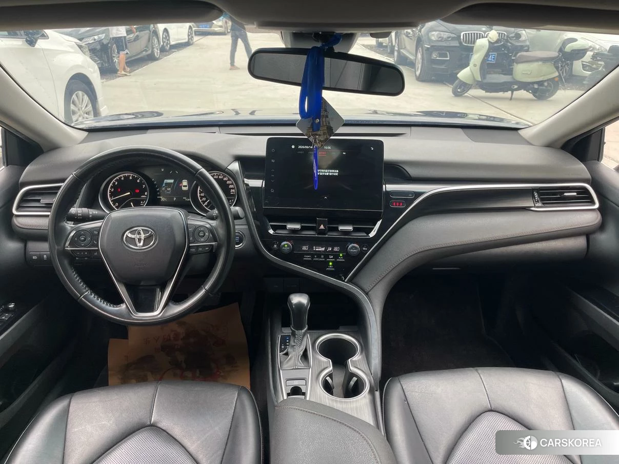 Toyota Camry 2022 Черный из Китая