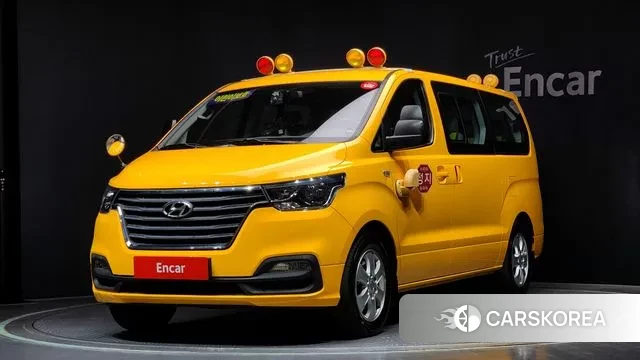 Hyundai The New Grand Starex 2019 Желтый из Кореи