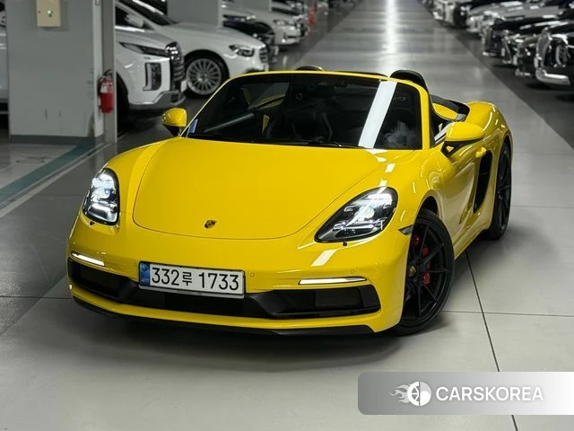 Porsche 718 Boxster 2021 Желтый из Кореи