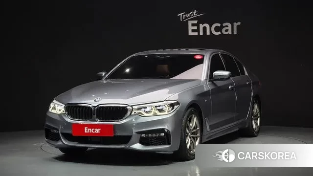 BMW 5 Series (G30) 2018 Серый из Кореи