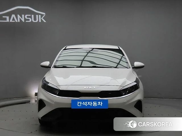 Kia The New K3 2nd generation 2021 Белый из Кореи