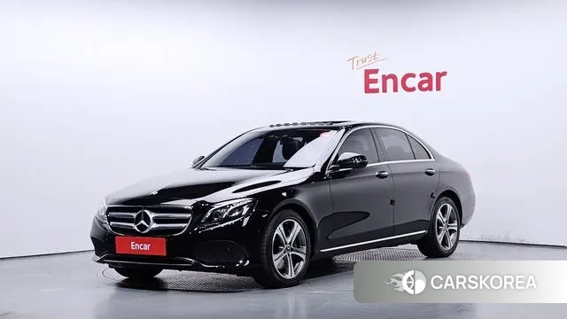 Mercedes-Benz E-Class W213 2018 Черный из Кореи