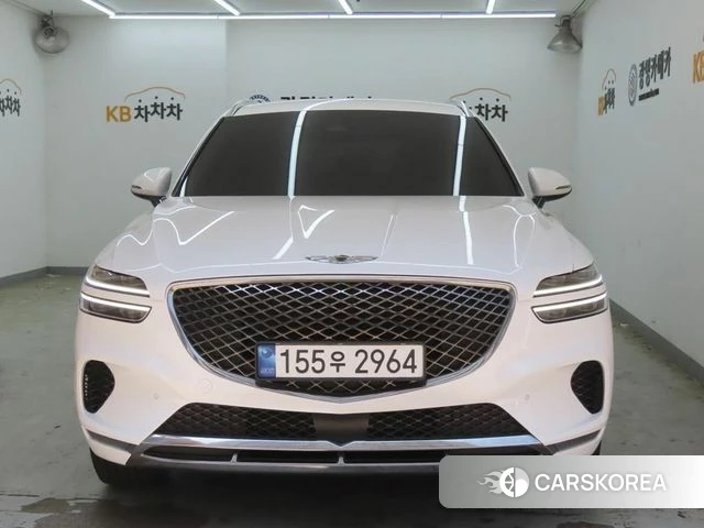 Genesis GV70 2023 Белый из Кореи