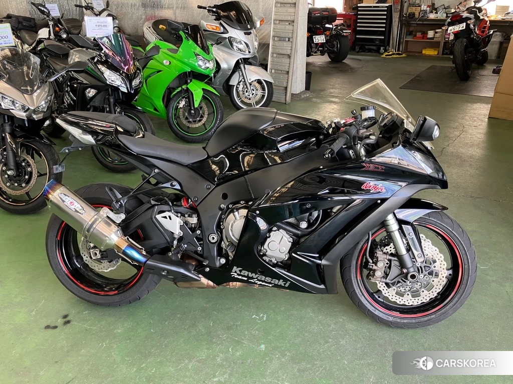 Проданный Kawasaki ZX-10R NINJA 2011 из Японии