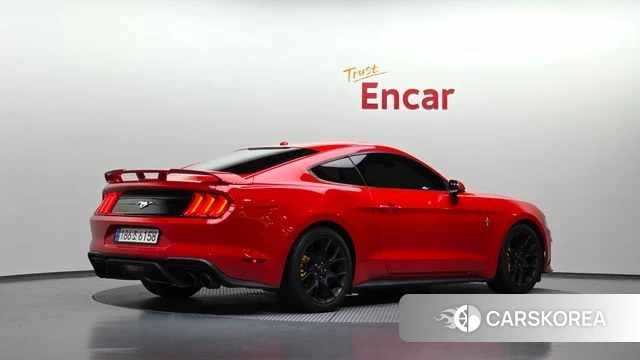Ford Mustang 2018 Красный из Кореи
