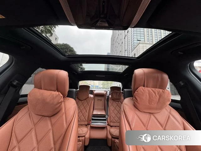 Mercedes-Benz Maybach S-class 2021 Черный из Китая