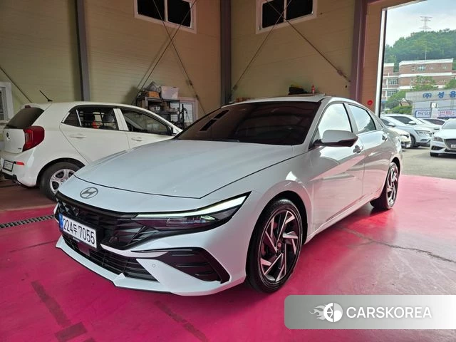 Hyundai The New Avante (CN7) 2024 Белый из Кореи