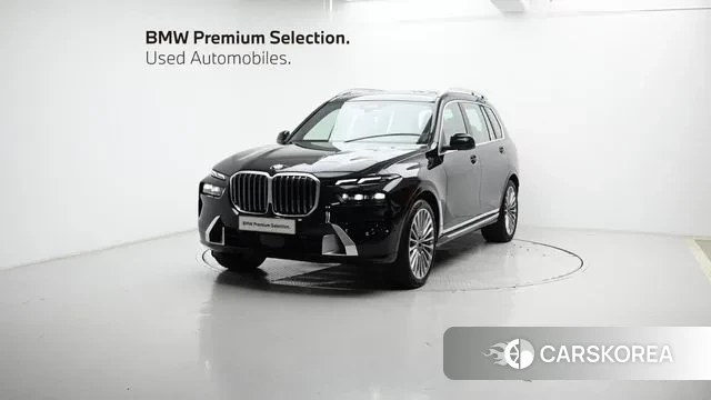 BMW X7 (G07) 2025 Черный из Кореи