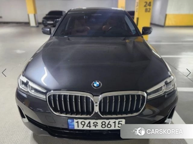 BMW 5 Series (G30) 2023 Серый из Кореи