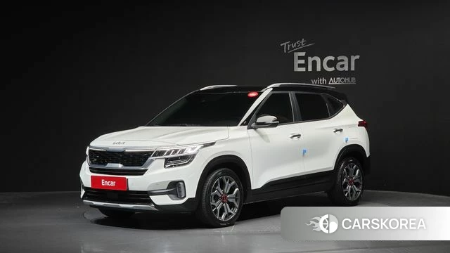Kia Seltos 2022 Белый из Кореи