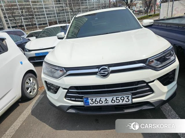 Ssangyong Beautiful Korando 2020 Белый из Кореи