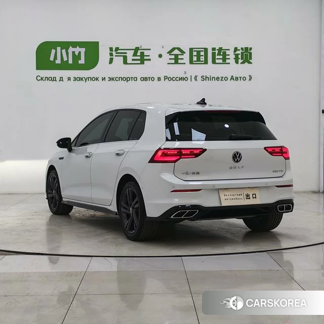 Volkswagen Golf 2023 Белый из Китая
