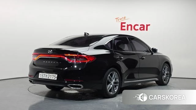 Hyundai Grandeur IG 2019 Черный из Кореи