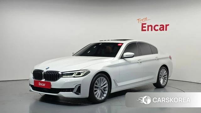 BMW 5 Series (G30) 2022 Белый из Кореи