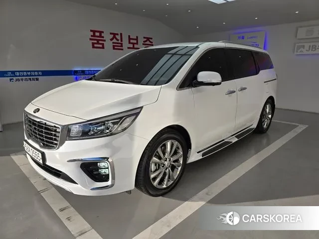 Kia The New Carnival 2018 Белый из Кореи