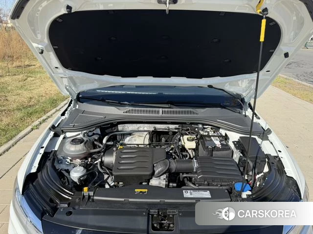 Volkswagen Lavida 2023 Белый из Китая