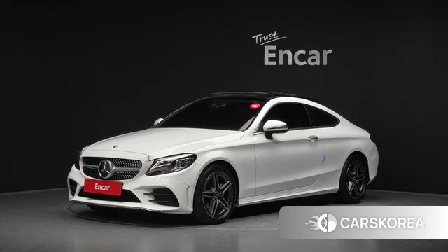 Mercedes-Benz C-Class W205 2021 Белый из Кореи
