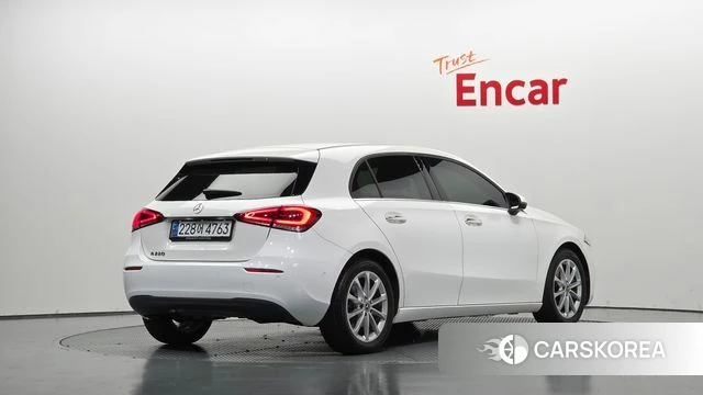 Mercedes-Benz A-Class W177 2020 Белый из Кореи