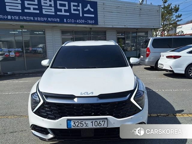 Kia Sportage 5th Generation 2023 Белый двухцветный из Кореи