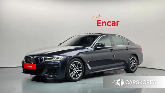 BMW 5 Series (G30) 2022 Черный из Кореи