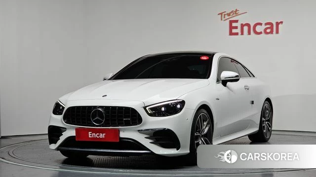 Mercedes-Benz E-Class W213 2021 Белый из Кореи