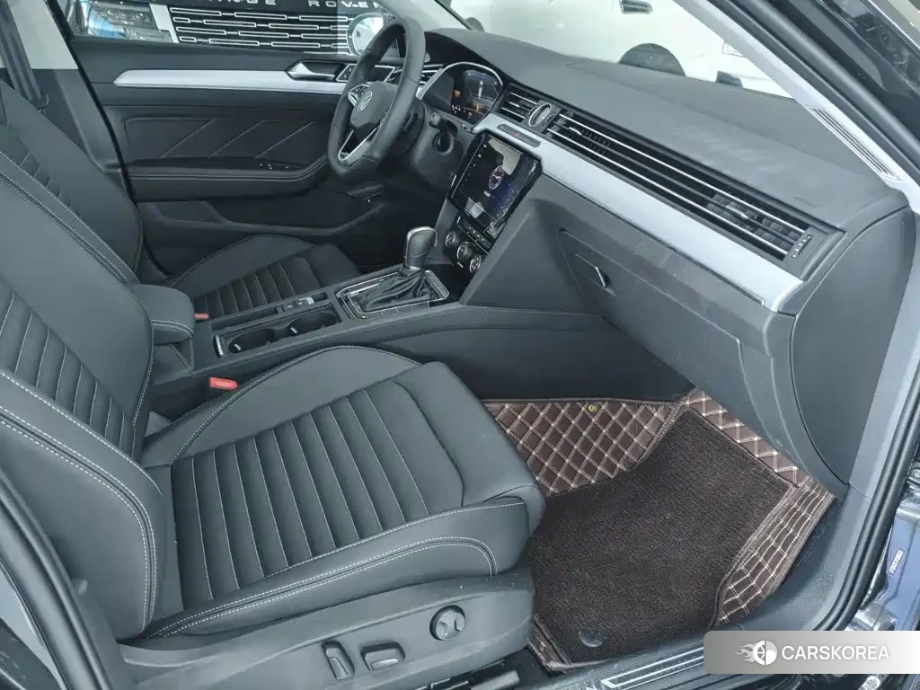 Volkswagen Magotan 2026 Черный из Китая, фото 2