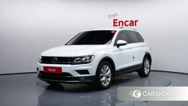 Volkswagen Tiguan second Generation 2018 Белый из Кореи