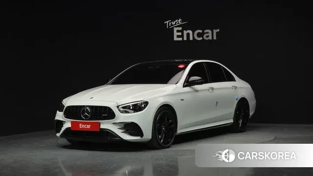 Mercedes-Benz E-Class W213 2023 Белый из Кореи