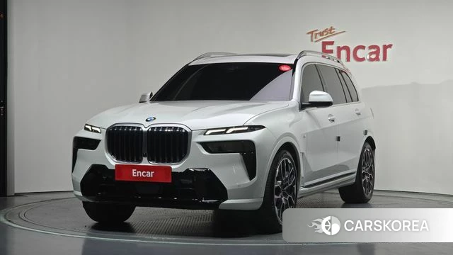 BMW X7 (G07) 2023 Белый из Кореи