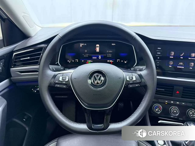 Volkswagen Sagitar 2021 Белый из Китая