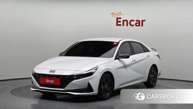 Hyundai Avante Hybrid (CN7) 2022 Белый из Кореи