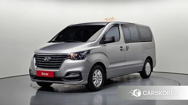 Hyundai The New Grand Starex 2019 Серебристо-серый из Кореи