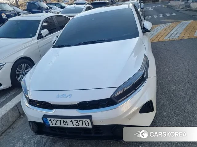 Kia The New K3 2nd generation 2022 Белый из Кореи