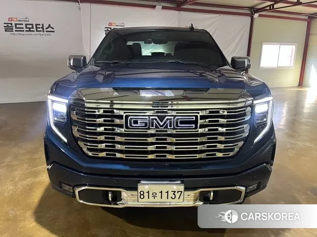 GMC Sierra 2023 Черный из Кореи