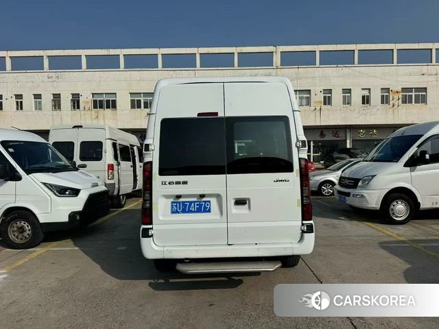 Jiangling Fushun 2024 Белый из Китая