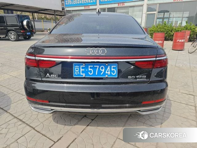 Audi A8 2021 Черный из Китая