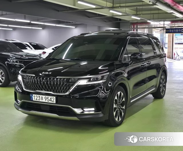 Kia Carnival 4th generation 2023 Черный из Кореи