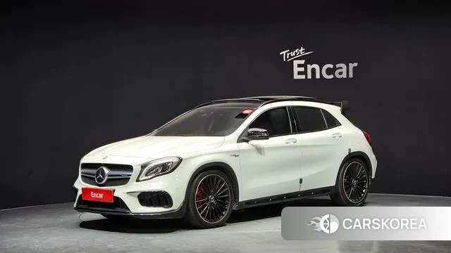Mercedes-Benz GLA-Class X156 2018 Белый из Кореи