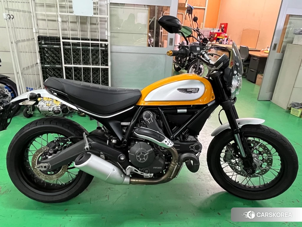 Проданный Ducati SCRAMBLER CLASSIC 2015 из Японии, фото 2