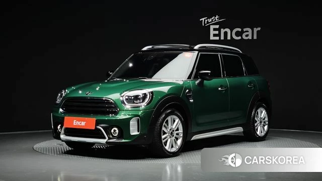 Mini Cooper Countryman 2023 Зеленый из Кореи
