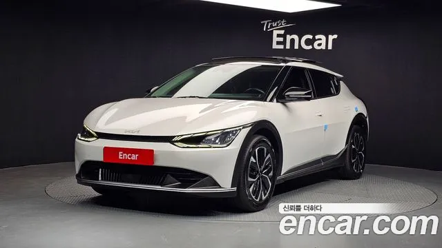 Kia EV6 2022 Белый из Кореи