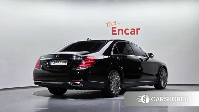 Mercedes-Benz S-Class W222 2019 Черный из Кореи