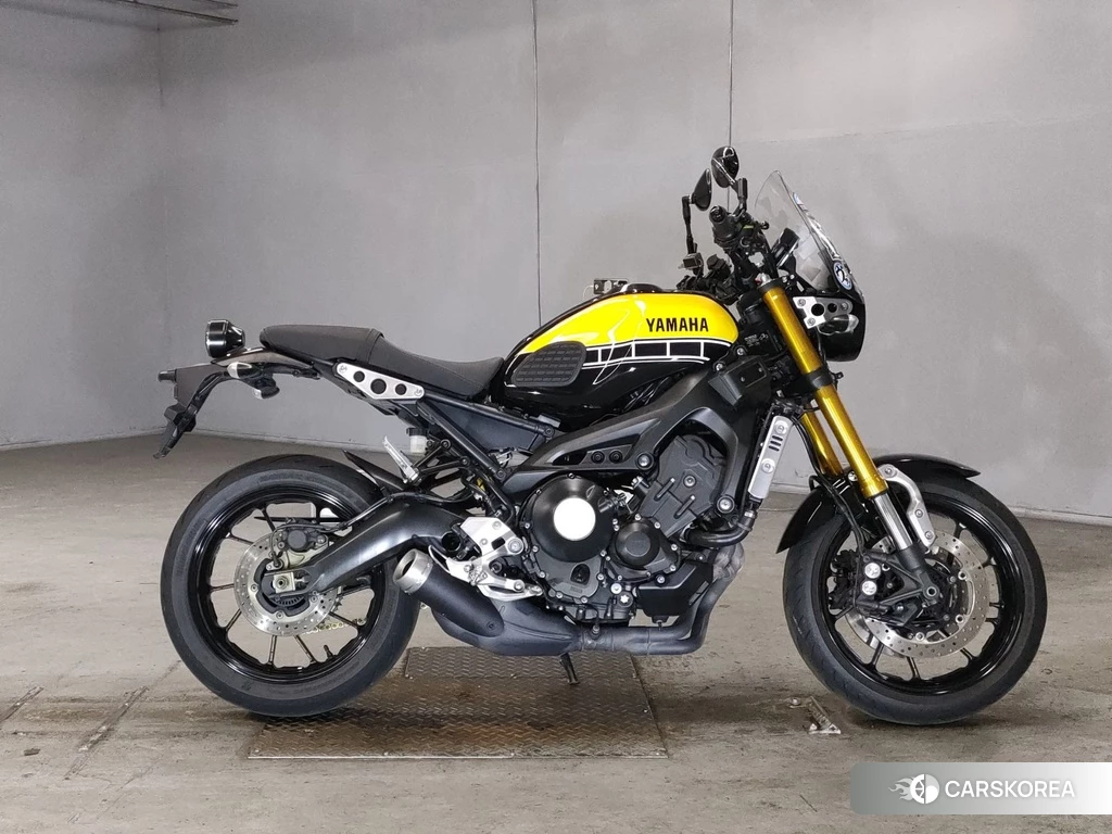 Проданный Yamaha XSR900 2017 из Японии