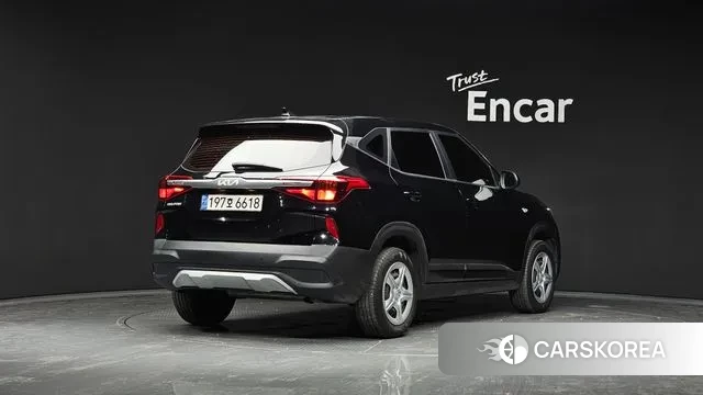 Kia Seltos 2022 Черный из Кореи